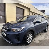 Kia Stonic 1.4 AT, 2018, 54 300 км, с пробегом, цена 1 720 000 руб.