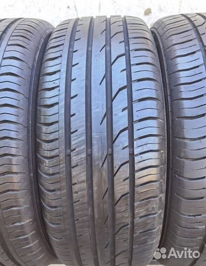 Continental ContiPremiumContact 2 215/55 R17 94V