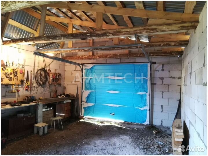 Секционные ворота для гаража