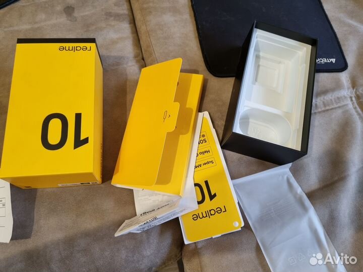 Телефон realme 10