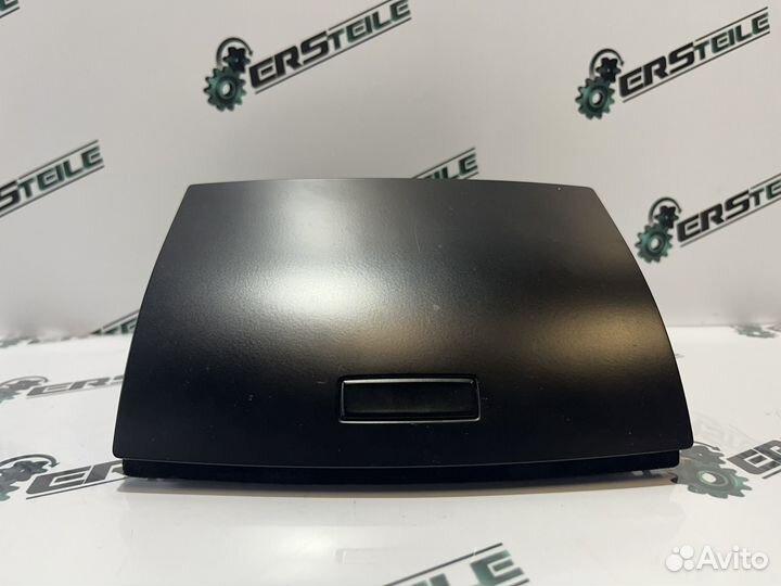 Бардачок верхний VW Touareg GP 2007-2010