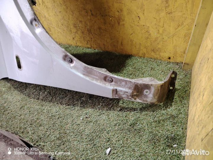 Крыло переднее правое Nissan Qashqai J10 HR16DE