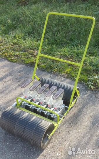Ручная сеялка 5-ти рядная овощная