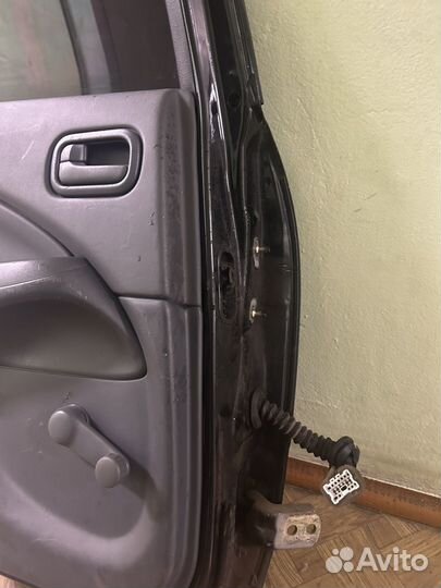 Дверь задняя левая Nissan almera classic B10