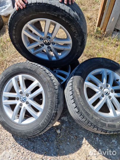 Колеса литые на volkswagen r16