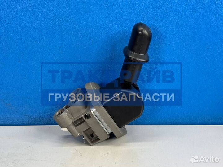 Кран тормозной для Рено Премиум Керакс