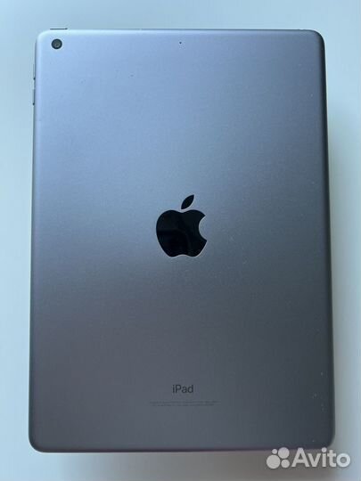 iPad 9.7” 6 поколения Wi-Fi 32GB Space Gray