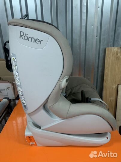 Детское автокресло Britax Romer Trifix