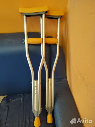 Костыли подмышечные