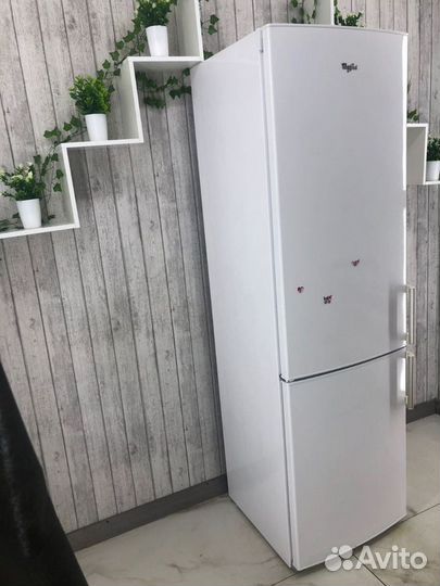 Холодильник бу с гарантией двухкамерный белый