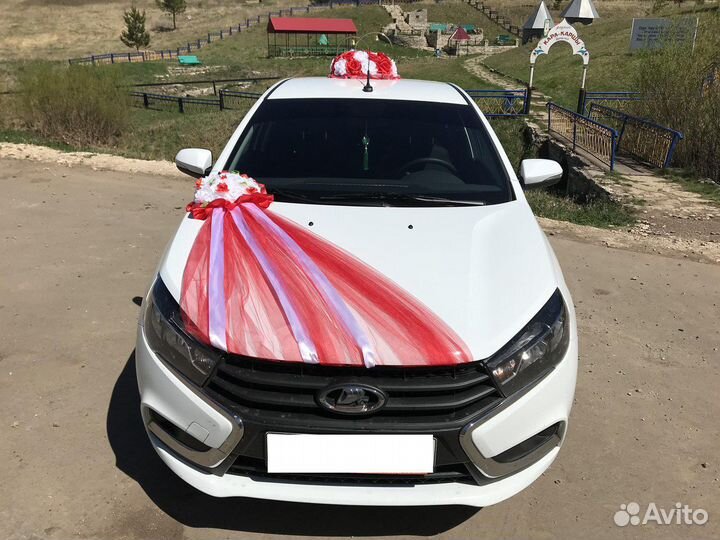 Свадебные украшения на автомобили