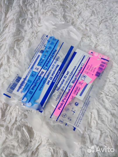 Карточки для фото и бирки на ручки новорожденных