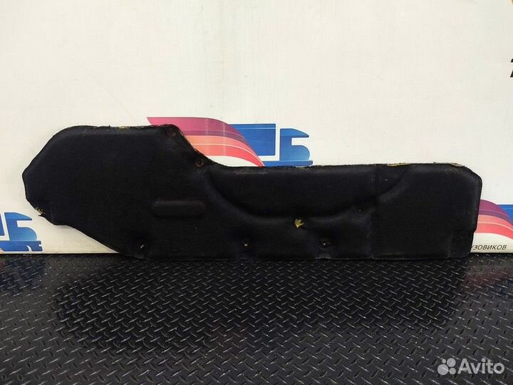 81192200977 Шумоизоляция двигателя правая