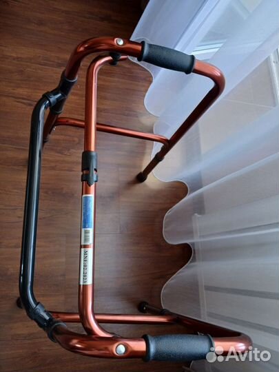 Ходунки медицинские