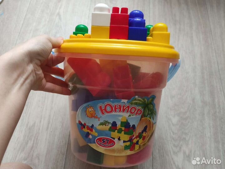 Развивающие игрушки