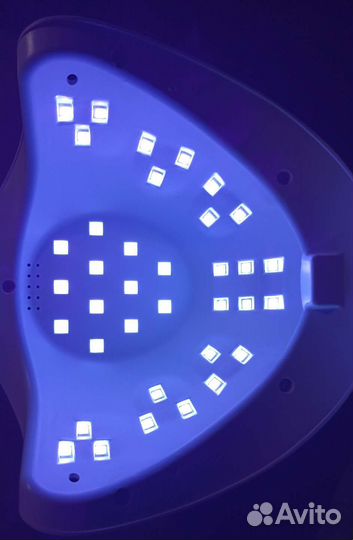 Маникюр педикюр лампа новая