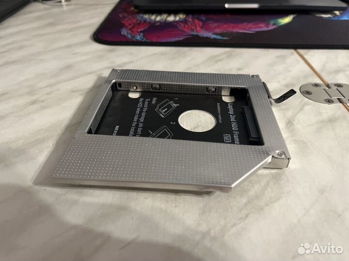 Laptop HDD Frame (от macbook)