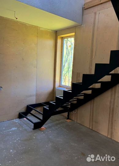 Лестницы на металлокаркасе