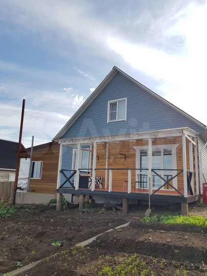 Коттедж 145 м² на участке 9 сот.