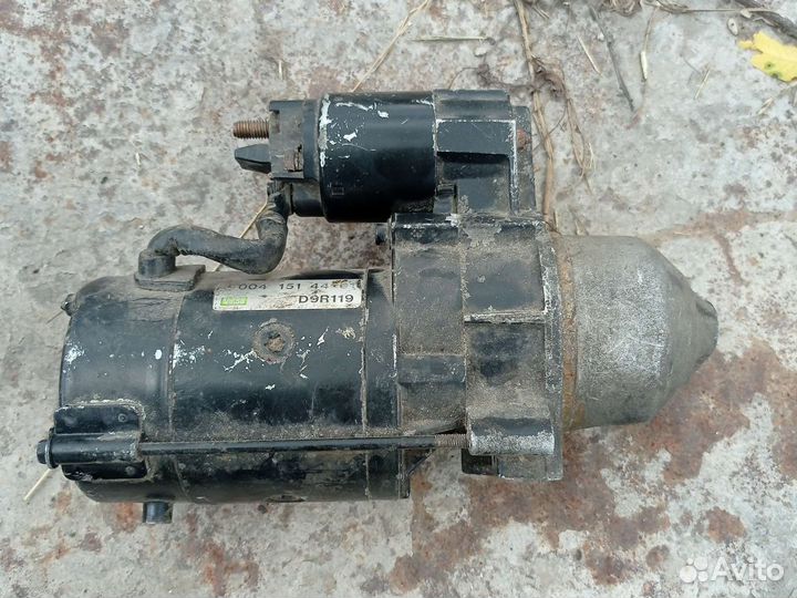 Стартер D9R119