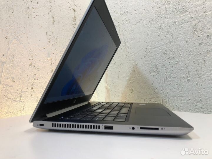 Ноутбук HP ProBook 440 G5 / i7 / nvme 256GB