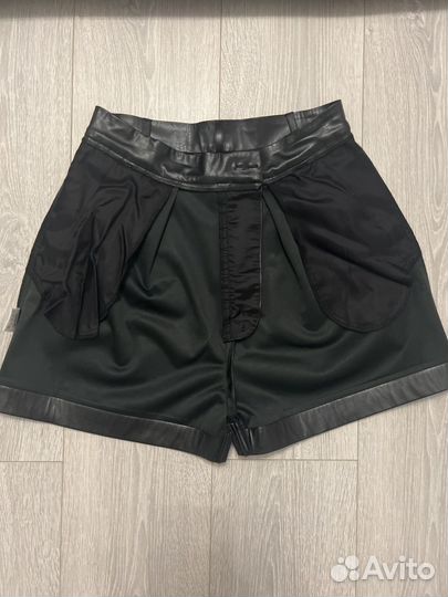 Шорты женские новые