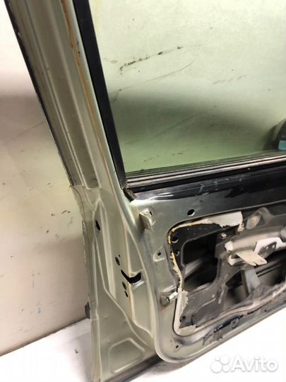 Дверь передняя левая Peugeot 407