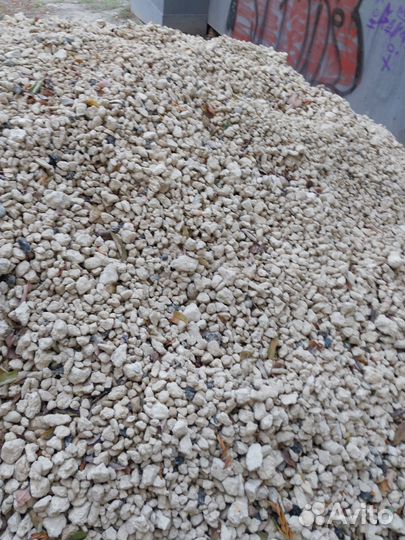 Щебень 20x40,отсев,песок,грунт,навоз фал, по 2.5т