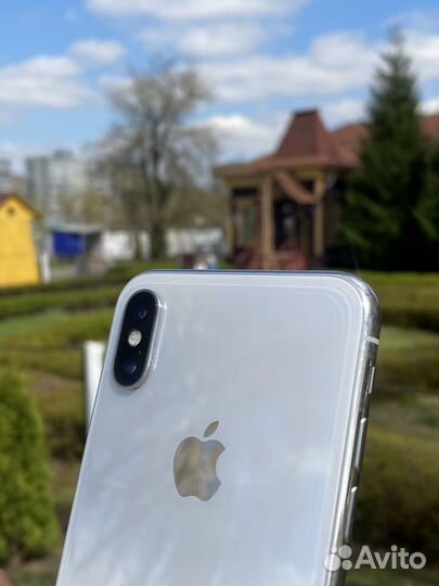 iPhone X, 64 ГБ