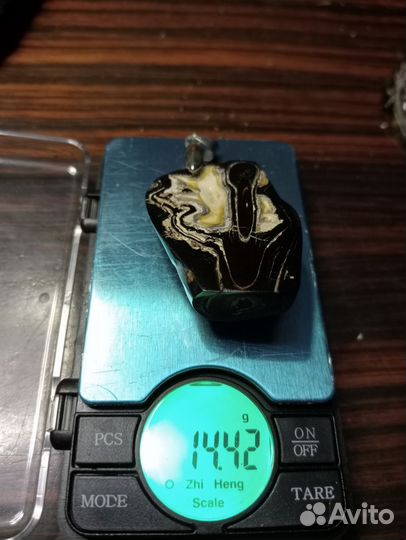 Коралл черный подвеска кулон