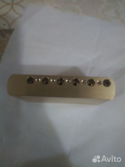 Сустейн блок Fender Stratocaster Custom (52 мм.)