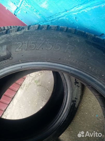Michelin CrossClimate 215/55 R17 и 215/55 R17