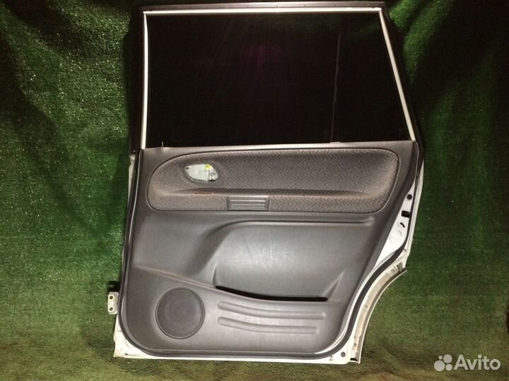 Дверь задняя правая Suzuki Grand Vitara XL7 TX92W