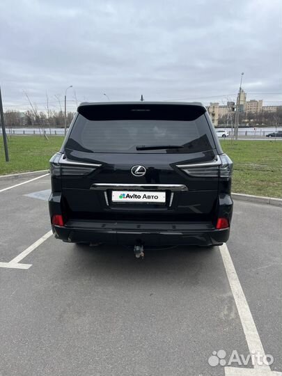 Lexus LX 4.5 AT, 2018, 220 000 км