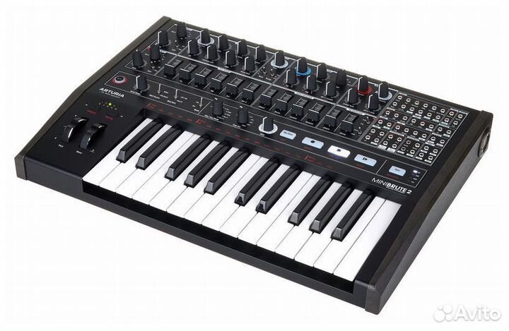 Аналоговый синтезатор Arturia MiniBrute 2 Noir