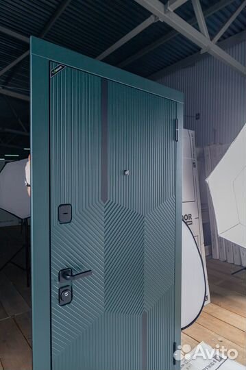 Дверь входная металлическая