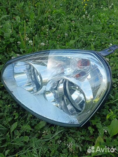 Фара левая priora