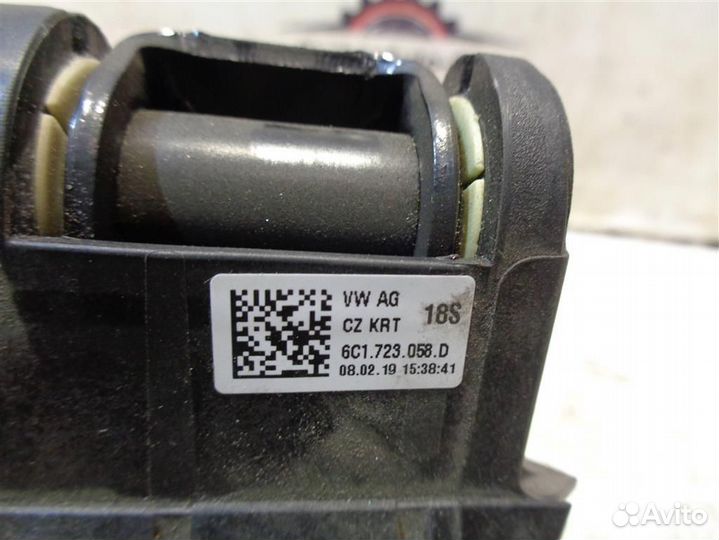 Педаль тормоза VW Polo Sedan