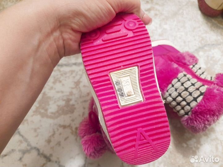 Сапожки для девочки 24