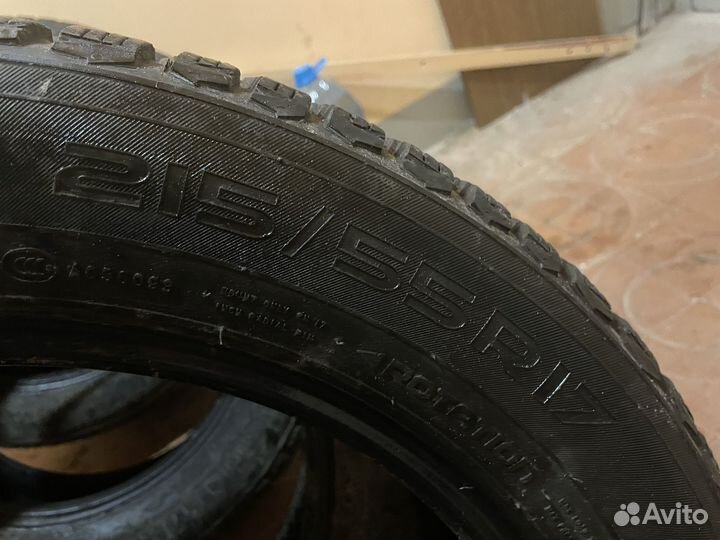 Nokian Tyres Hakkapeliitta 9 215/55 R17