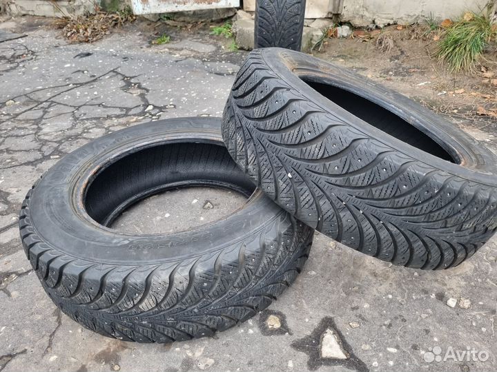 Goodyear UltraGrip Extreme 195/65 R15