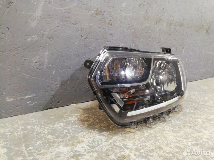 Фара левая передняя левая Renault Duster 2