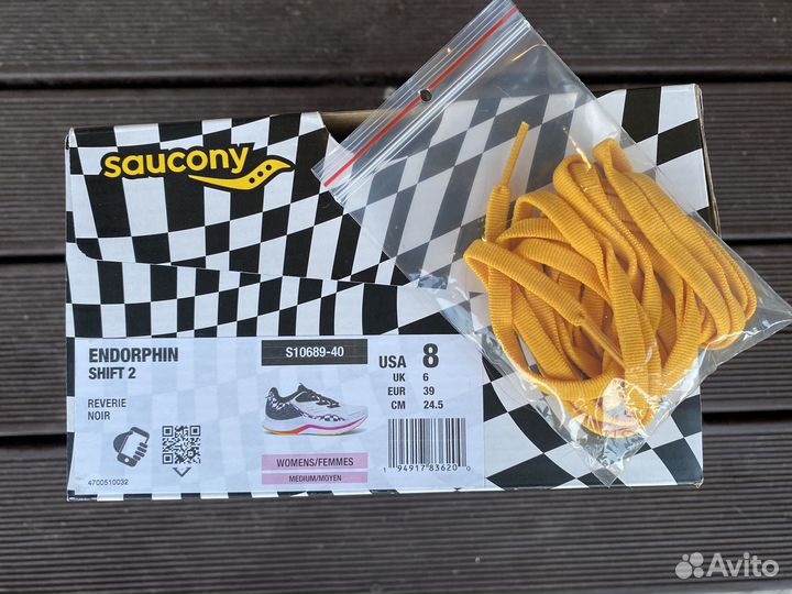 Кроссовки женские Saucony Endorphin Shift 2