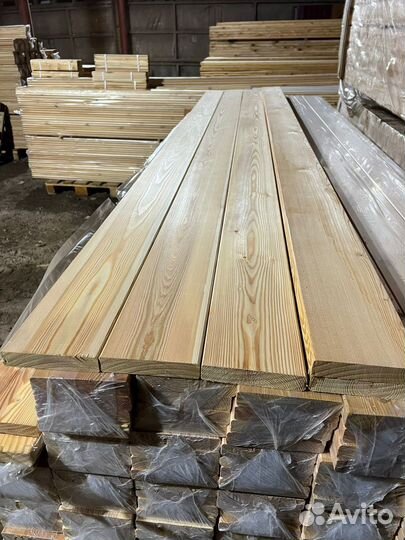 Лиственница палубная доска (гладкая)