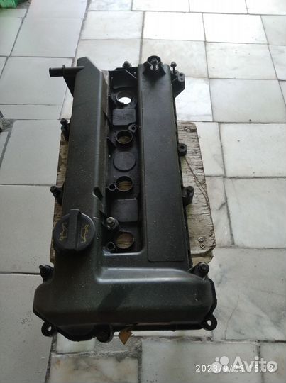 Клапанная крышка форд мондео3 2.0 бензин