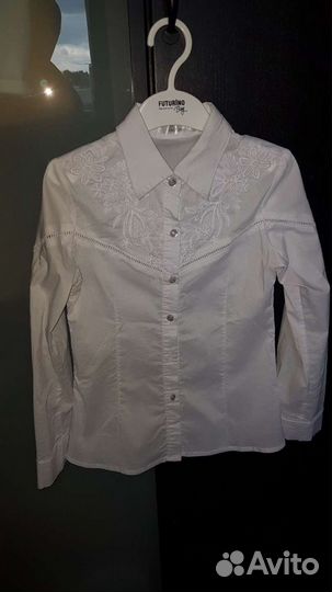 Блузки школьные