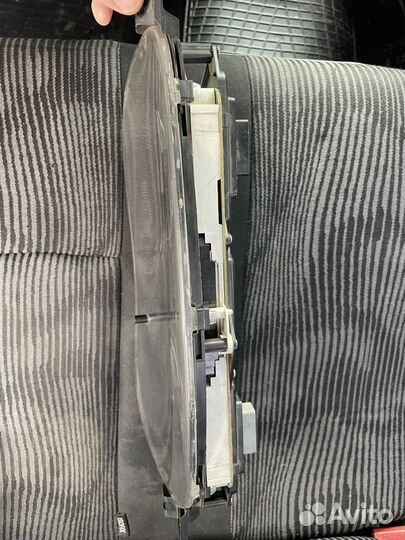 Приборная панель на renault logan 1