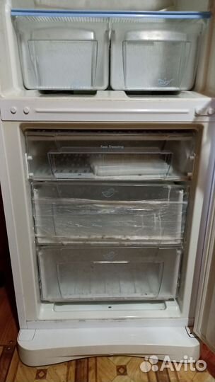 Холодильник indesit