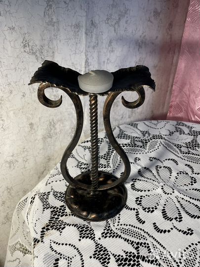 Подсвечник