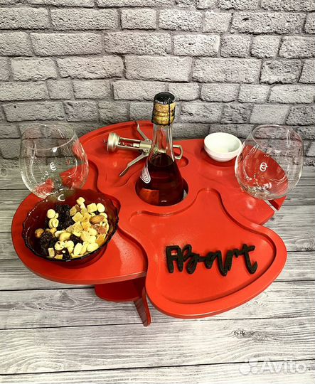 Винный столик